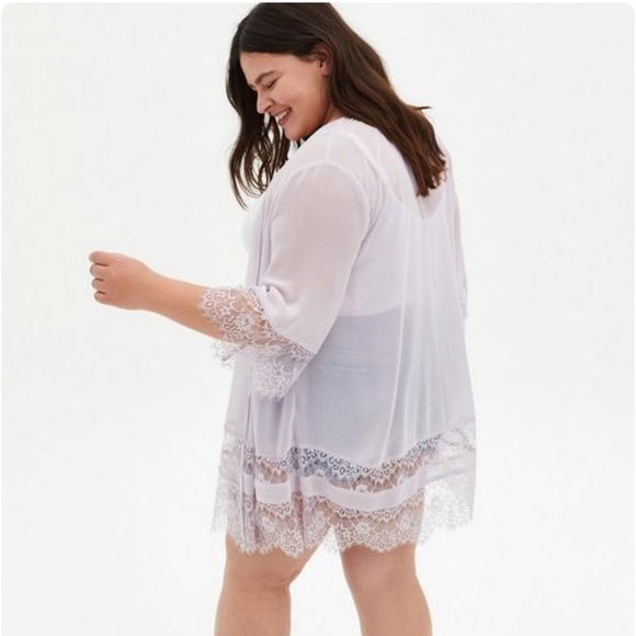 Torrid Ruana over piece size 4 - Picture 6 of 9